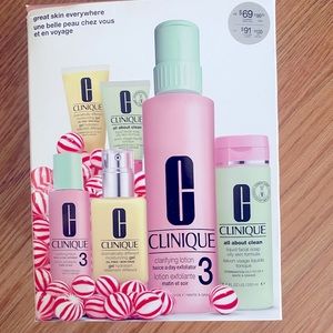 Clinique facial set. NWT.